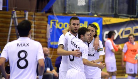 Dentinho si pochvaloval hru a těší se na UEFA Futsal Cup