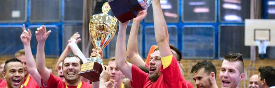 Dvanáct! Futsalová Chrudim znovu slaví titul