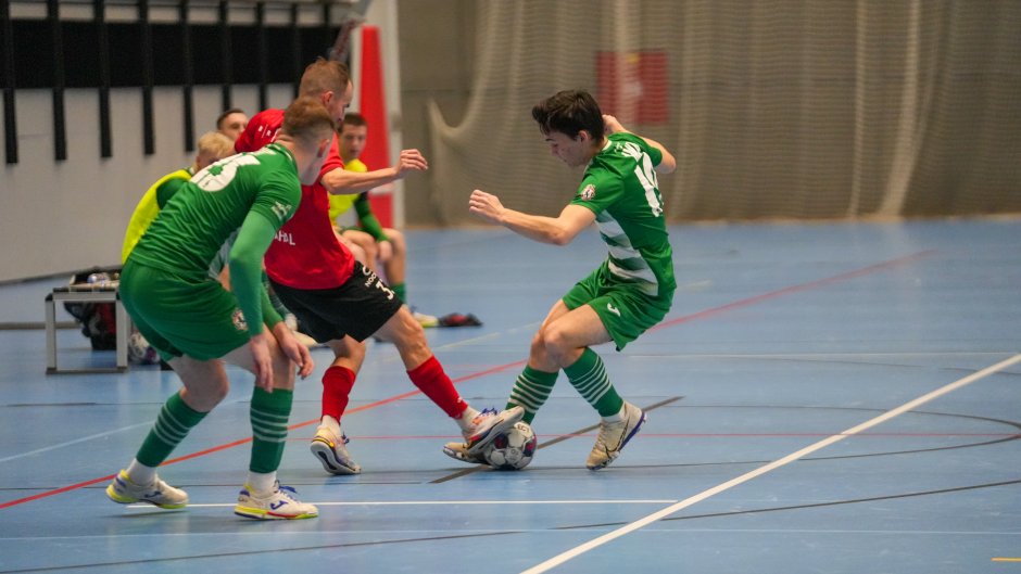 Kibalův hattrick nestačil, Helas odvezl z Prahy důležitou výhru