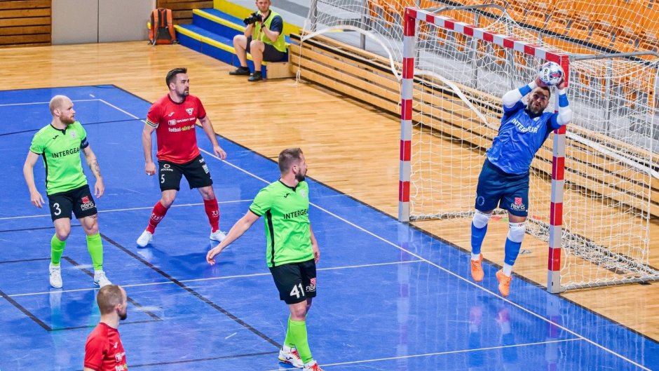 Skóre otevřel Lukšija, pak už pálila osmkrát Chrudim